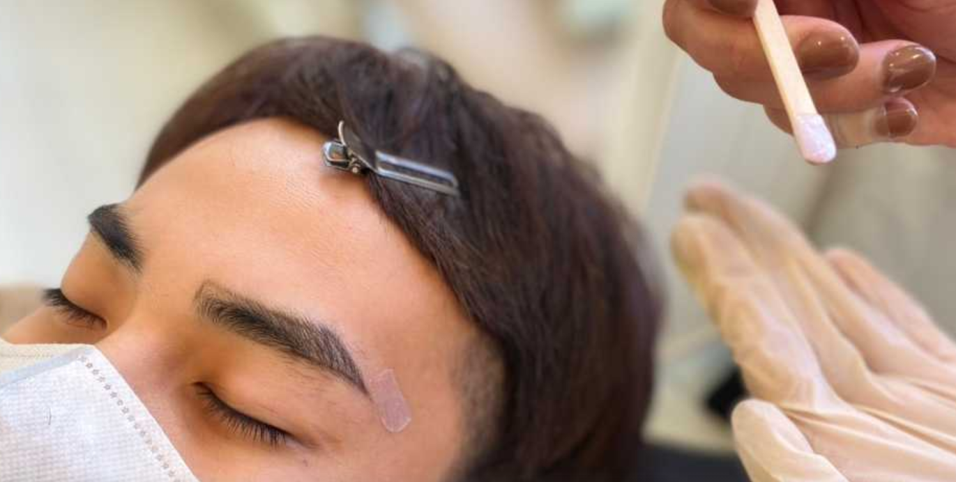 eyebrow tanakaの公式HPキャプチャ