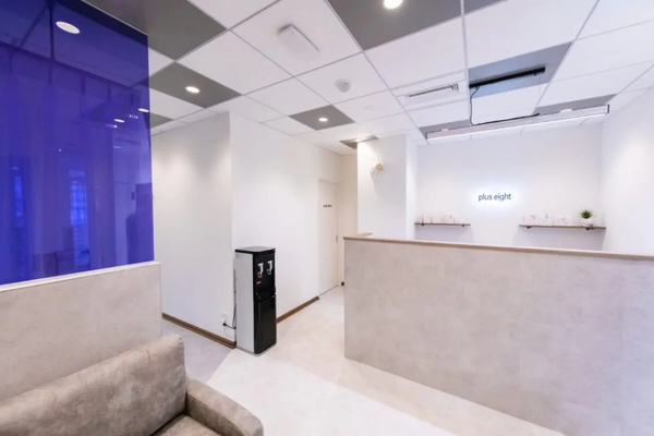 プラスエイト渋谷店